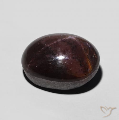 Grenat étoilé Rouge acajou naturelle ovale, 9.89 ct, Opaque