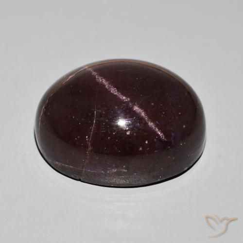Grenat étoilé Rouge foncé naturelle ovale, 66.39 ct, Opaque