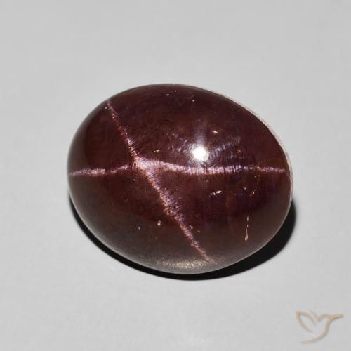 Grenat étoilé Rouge acajou naturelle ovale, 12.41 ct, Opaque