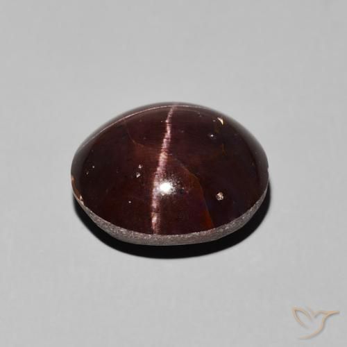 Grenat étoilé Rouge foncé naturelle ovale, 10.16 ct, Opaque
