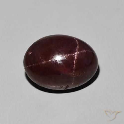 Grenat étoilé Rouge foncé naturelle ovale, 11.30 ct, Opaque