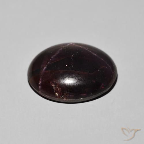 Grenat étoilé Rouge foncé naturelle ovale, 16.21 ct, Opaque