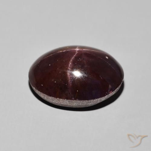 Grenat étoilé Rouge acajou naturelle ovale, 15.94 ct, Opaque