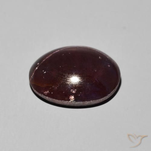 Grenat étoilé Rouge foncé naturelle ovale, 9.76 ct, Opaque