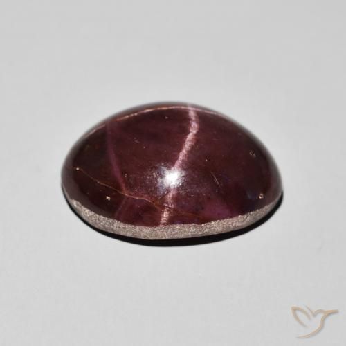 Grenat étoilé Rouge foncé naturelle ovale, 21.16 ct, Opaque
