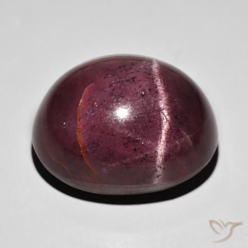 Grenat étoilé Rouge foncé naturelle ovale, 88.20 ct, Opaque