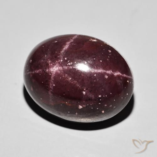 Grenat étoilé Rouge acajou naturelle ovale, 38.00 ct, Opaque