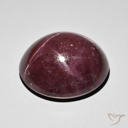 Grenat étoilé Rouge acajou naturelle ovale, 77.87 ct, Opaque