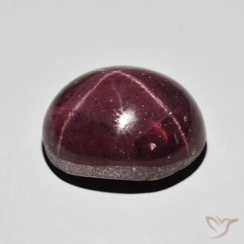 Grenat étoilé Rouge foncé naturelle ovale, 47.10 ct, Opaque