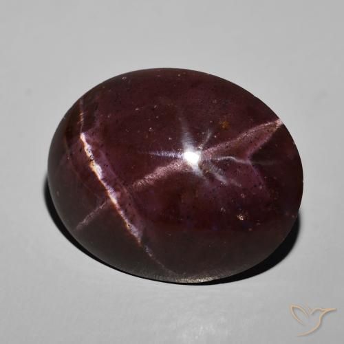 Grenat étoilé Rouge acajou naturelle ovale, 69.04 ct, Opaque