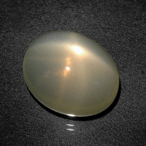 Pierre de lune étoilée vert naturelle transparent, 12,93 ct, transparent / translucide