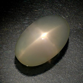 Pierre de lune étoilée crème naturelle transparent, 34,39 ct, transparent / translucide