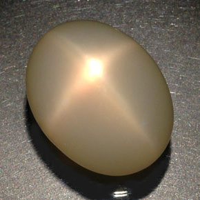 Pierre de lune étoilée crème naturelle transparent, 56,38 ct, transparent / translucide