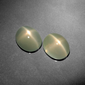 Achetez naturel ct vert pierre de lune étoilée gems, transparent, en provenance inde chez gemselect. en stock, livraison internationale!