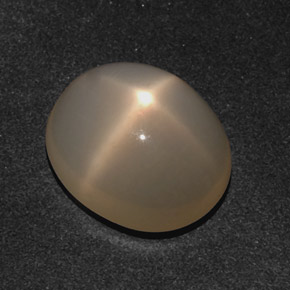 Pierre de lune étoilée crème naturelle coupe ovale, 10,21 ct, translucide