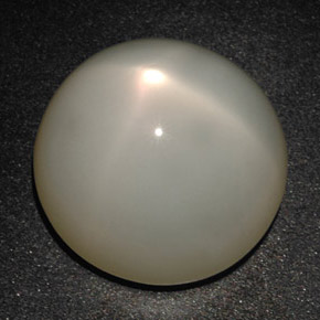 Pierre de lune étoilée crème naturelle coupe roude, 20,19 ct, translucide