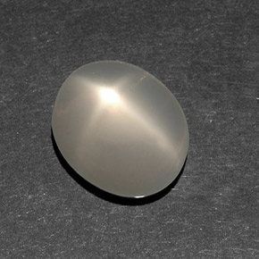 Pierre de lune étoilée blanc naturelle transparent, 6,82 ct, transparent / translucide