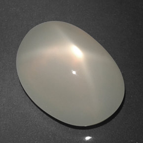 Pierre de lune étoilée blanc naturelle transparent, 8,23 ct, transparent / translucide