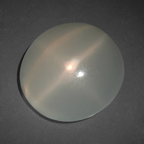 Pierre de lune étoilée blanc naturelle transparent, 10,62 ct, transparent / translucide