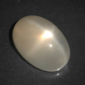 Pierre de lune étoilée orange naturelle transparent, 5,54 ct, transparent / translucide