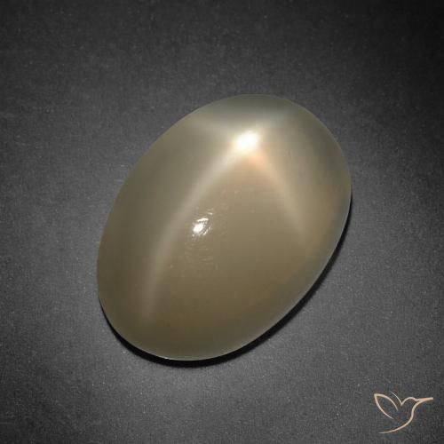 Pierre de lune étoilée orange naturelle coupe ovale, 7,41 ct, translucide