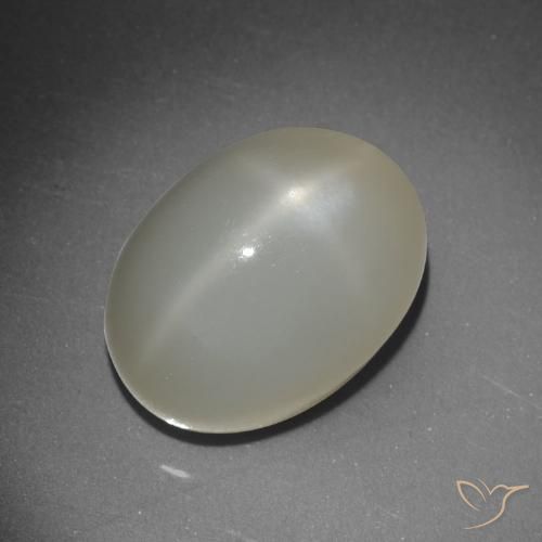 Pierre de lune étoilée Jaune clair naturelle Coupe ovale, 8.83 ct, Translucide