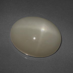 Pierre de lune étoilée jaune naturelle coupe ovale, 14,83 ct, translucide