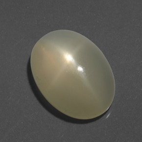 Pierre de lune étoilée Jaune clair naturelle Coupe ovale, 8.06 ct, Translucide