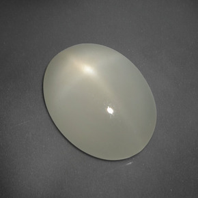Pierre de lune étoilée blanc naturelle coupe ovale, 5,60 ct, translucide