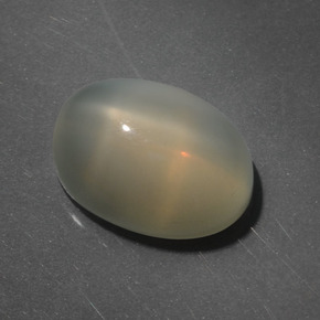 Pierre de lune étoilée Brun café léger naturelle Coupe ovale, 7.60 ct, Translucide