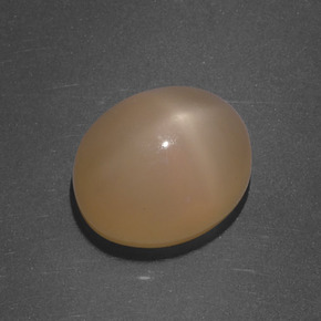 Pierre de lune étoilée orange naturelle coupe ovale, 5,16 ct, translucide