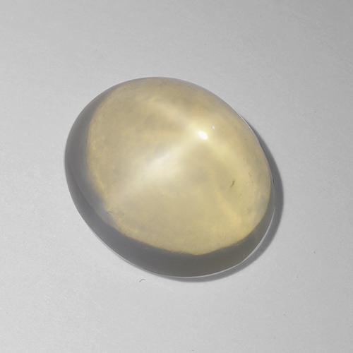 Pierre de lune étoilée blanc naturelle coupe ovale, 4,56 ct, transparent