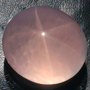 Quartz rose étoilé rose naturelle transparent, 182,80 ct, transparent / translucide