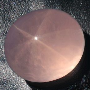 Quartz rose étoilé rose naturelle transparent, 182,80 ct, transparent / translucide