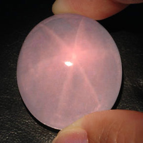 Quartz rose étoilé rose naturelle transparent, 120,50 ct, transparent / translucide