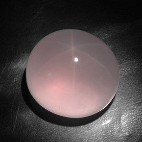 Quartz rose étoilé rose naturelle transparent, 147,25 ct, transparent / translucide