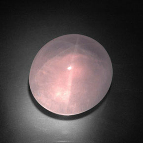 Quartz rose étoilé rose naturelle transparent, 35,70 ct, transparent / translucide