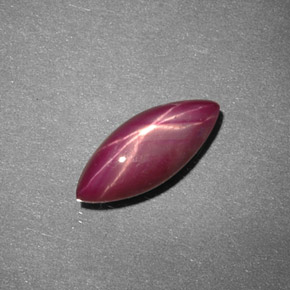 Rubis étoilé rouge naturelle marquise, 2,37 ct, opaque