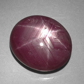 Rubis Étoilé Rouge violacé naturelle Coupe ovale, 8.23 ct, Opaque