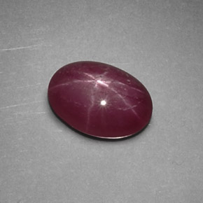 Rubis Étoilé Rouge violacé naturelle Coupe ovale, 1.50 ct, Opaque