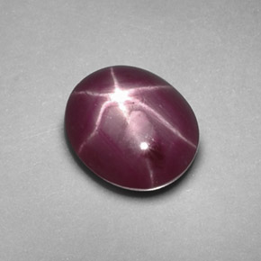Rubis Étoilé Rouge violacé naturelle Coupe ovale, 1.30 ct, Opaque
