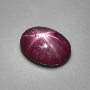 Rubis étoilé rouge naturelle coupe ovale, 1,23 ct, opaque