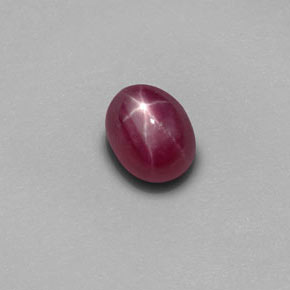 Rubis Étoilé Rouge Rosâtre naturelle Coupe ovale, 1.65 ct, Opaque