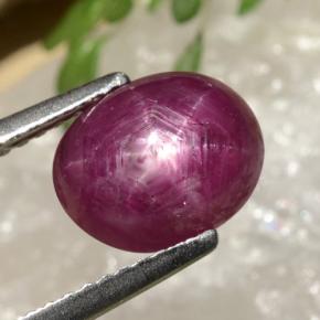 Rubis étoilé rouge naturelle coupe ovale, 3,41 ct, opaque