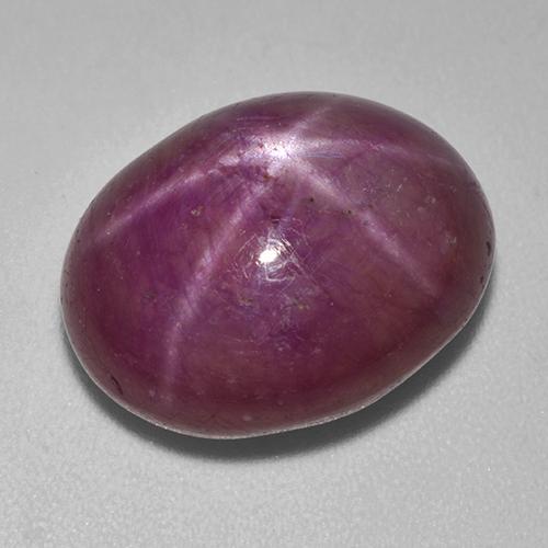 Rubis étoilé rouge naturelle coupe ovale, 16,92 ct, opaque