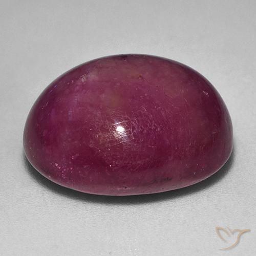 Rubis Étoilé Rouge foncé naturelle Coupe ovale, 24.47 ct, Opaque