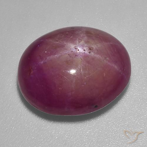 Rubis étoilé Pourpre moyen naturelle ovale, 12.28 ct, Opaque