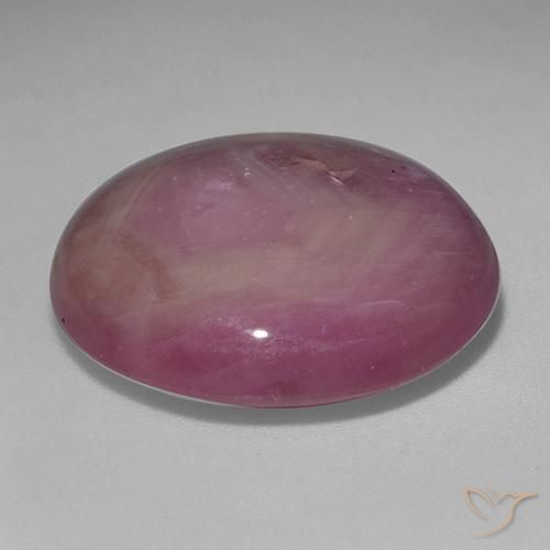 Rubis étoilé Pourpre moyen-léger naturelle ovale, 31.80 ct, Opaque