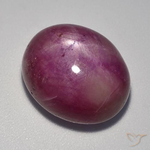 Rubis étoilé Violet rougeâtre naturelle ovale, 17.67 ct, Opaque
