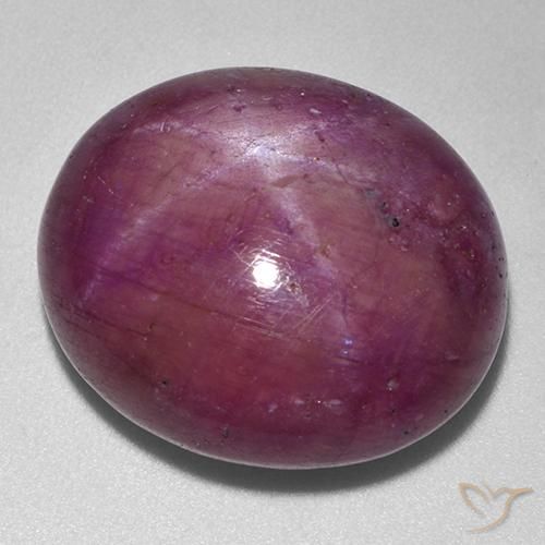 Rubis étoilé Pourpre prune naturelle ovale, 33.25 ct, Opaque